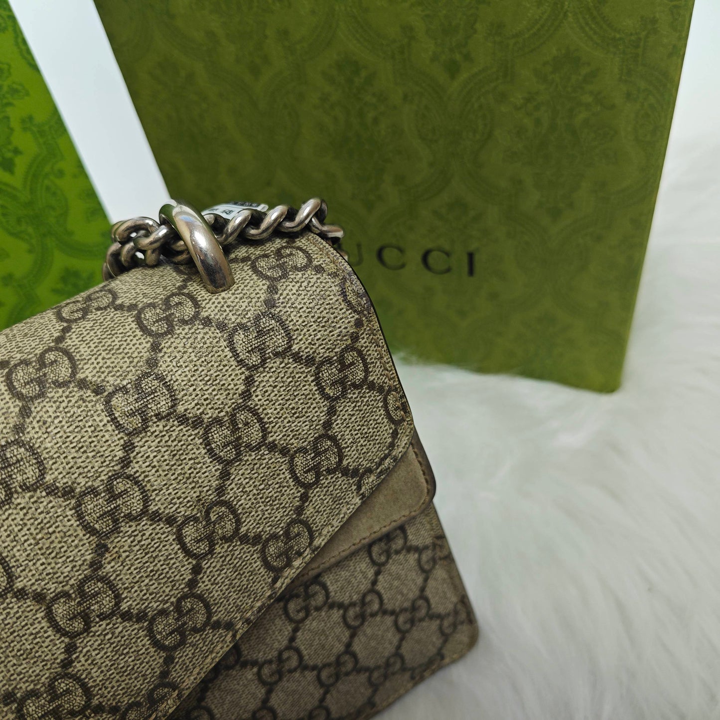 Gucci - Dionysus Shoulder Bag - GG Supreme coated canvas with suede leather trim and interior - Beige (canvas) and Camel (suede) with Aged Silver-Tone Hardware - (Medium)