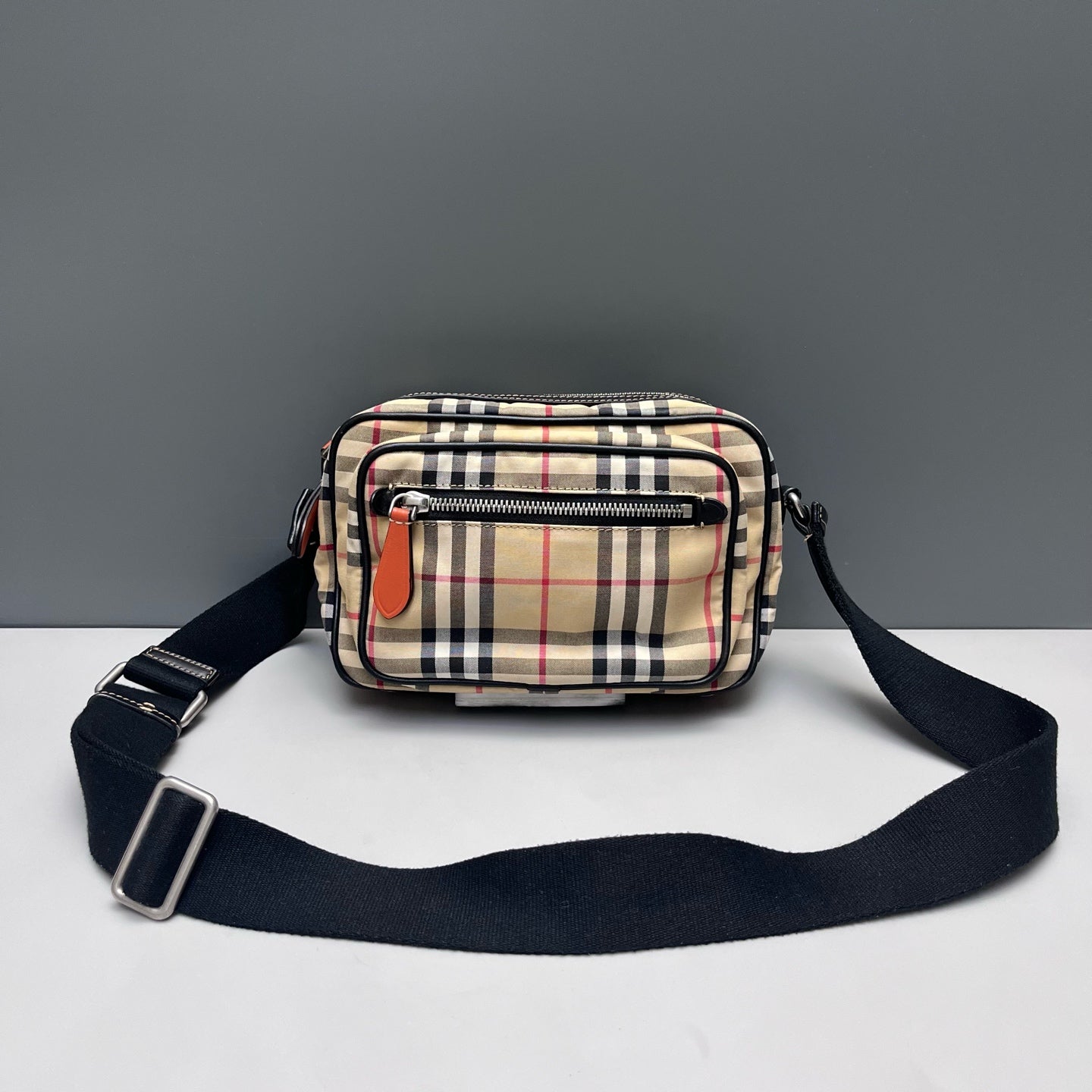 Burberry - Camera Bag - Canvas with leather trim - Beige - (Small)