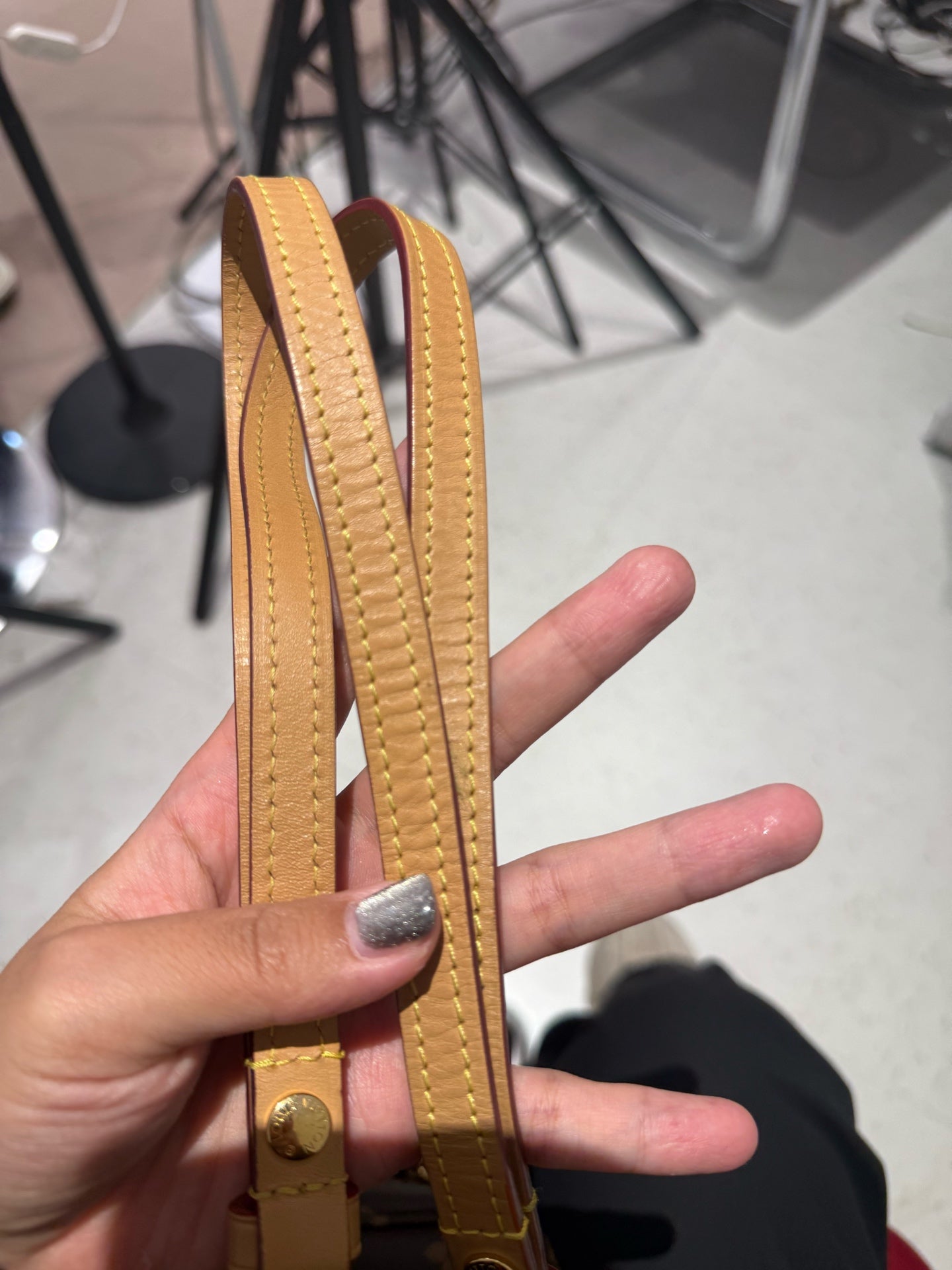 Louis Vuitton - Ivy WOC (M81911) - Monogram coated canvas with Vachetta leather trim - Brown - (Mini)