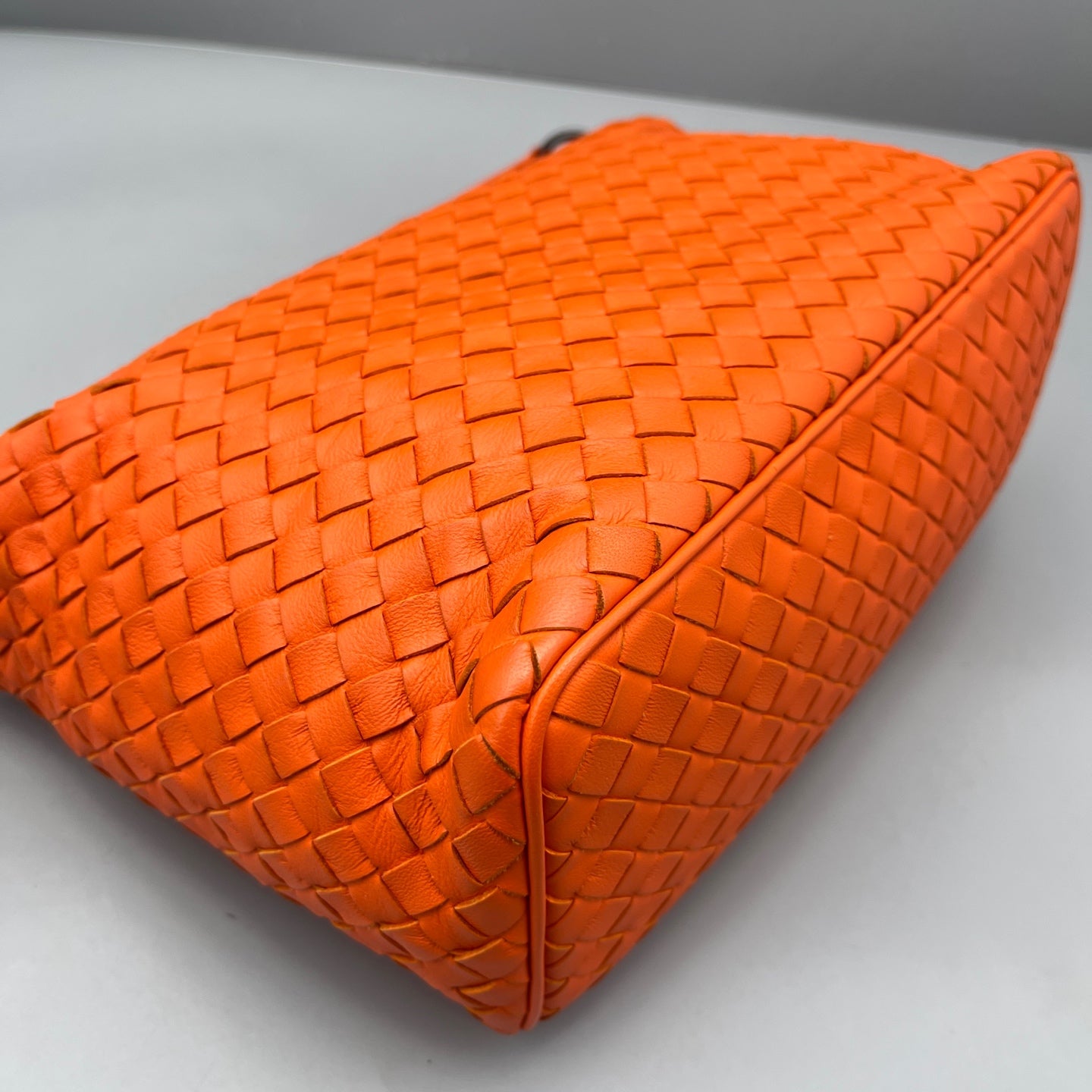 Bottega Veneta - Intrecciato Shoulder Bag (A7055) - Leather - Orange - (small)