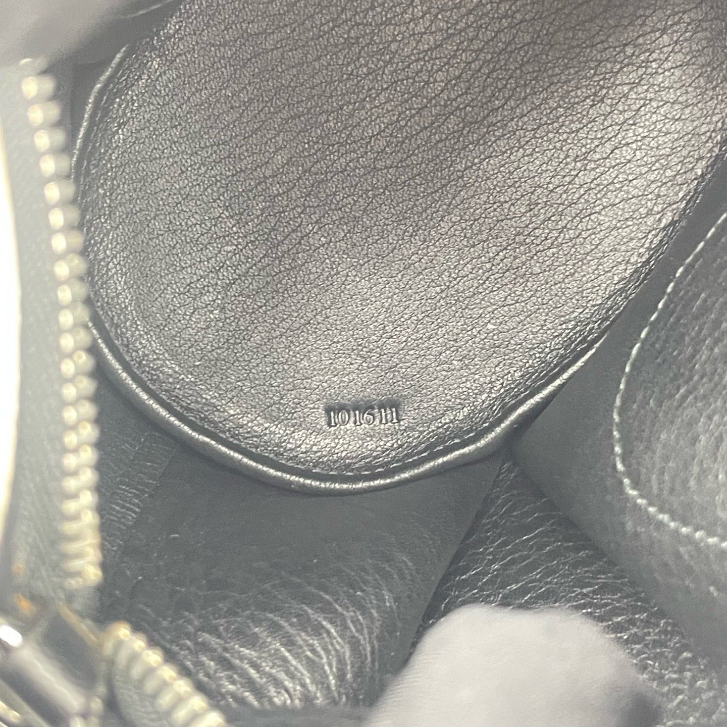 LOEWE - Panda Crossbody Bag - Pebbled leather - Black and White - (mini)