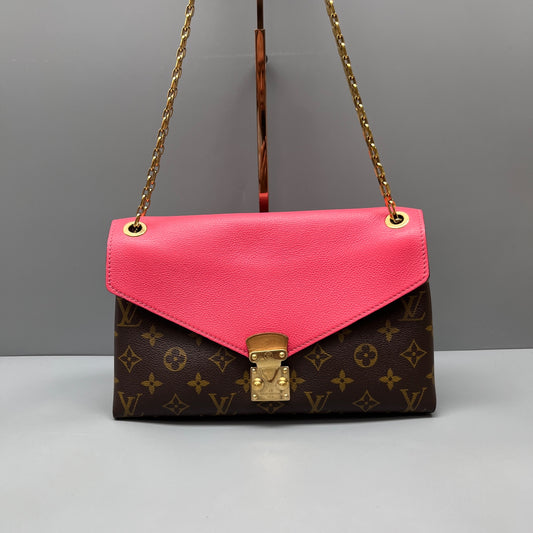 Louis Vuitton - Pallas Chain - Monogram Canvas and Leather - Multicolour - (medium)