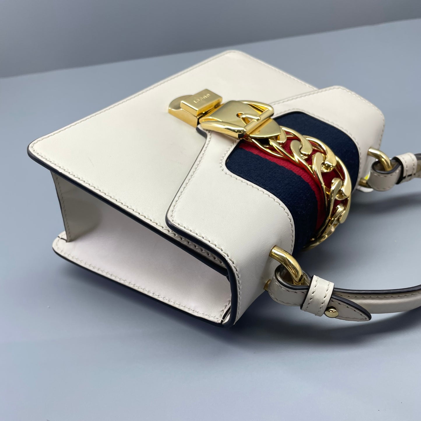 Gucci - Sylvie Top Handle Mini Bag - Leather - White - (small)