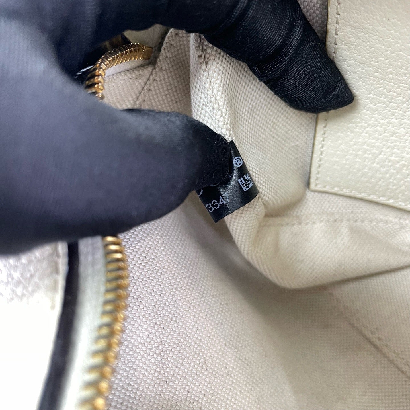 Gucci - Ophidia GG Camera Bag - GG Supreme coated canvas with leather trim - Beige with white trim - (medium)
