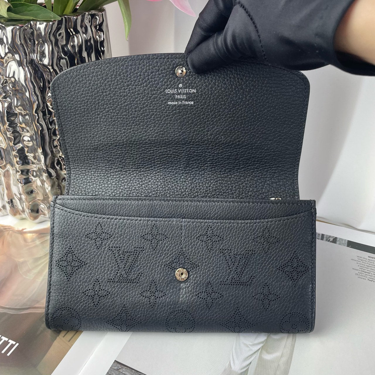Louis Vuitton - Portefeuille Iris - Leather - Black - (Medium)