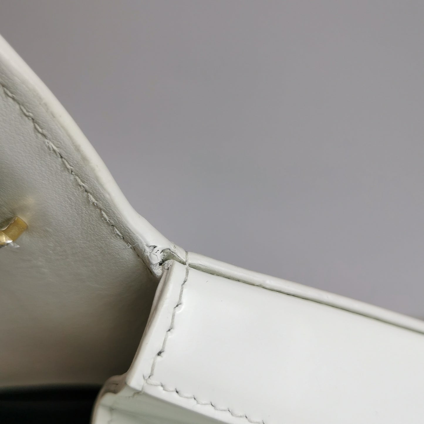 Prada - Vintage Trapezoid Shoulder Bag - Leather - White - (Small)