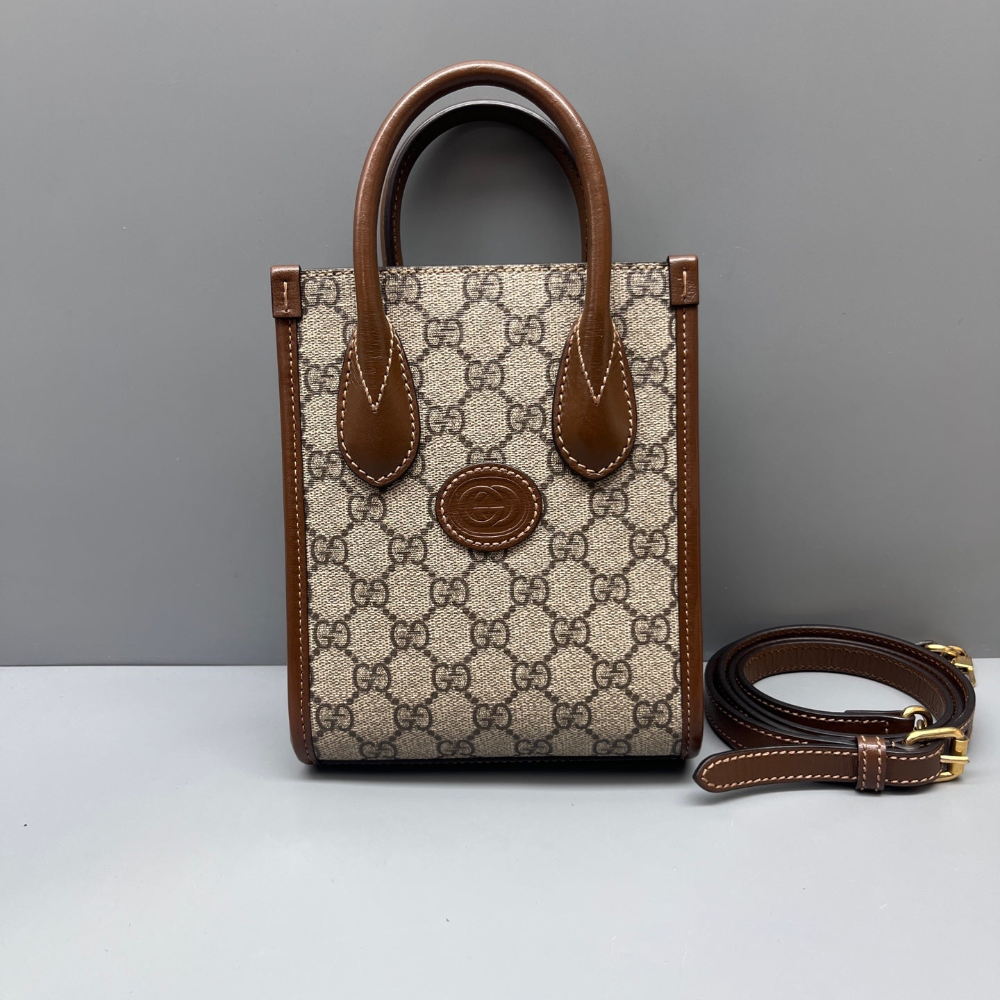 Gucci - Mini Vertical Tote - GG Supreme canvas with leather trim - Beige - (mini)