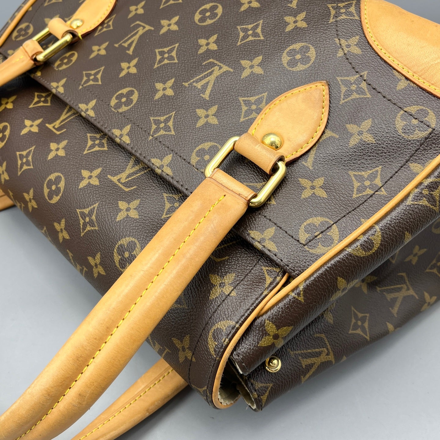 Louis Vuitton - Montaigne GM - Monogram coated canvas and Vachetta leather - Brown - (medium)
