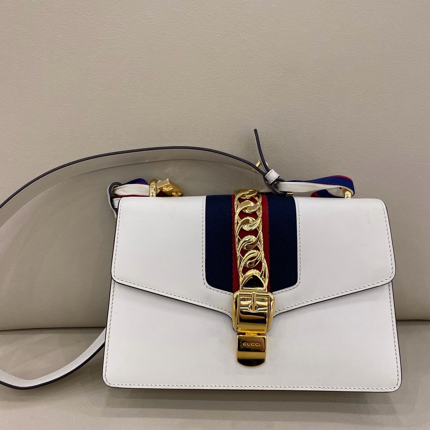 Gucci - Sylvie - Leather - White - (medium)