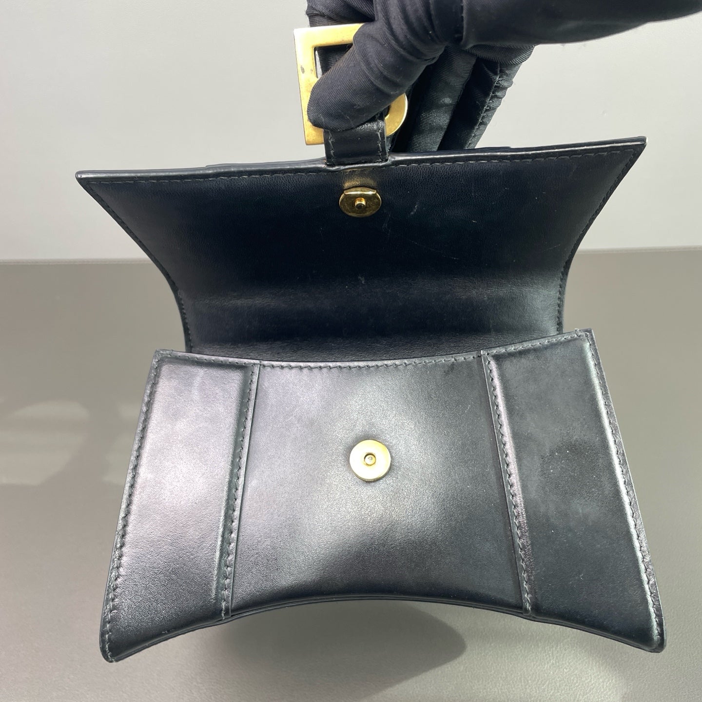 Balenciaga - Hourglass XS - Cowhide leather - Black - (mini)