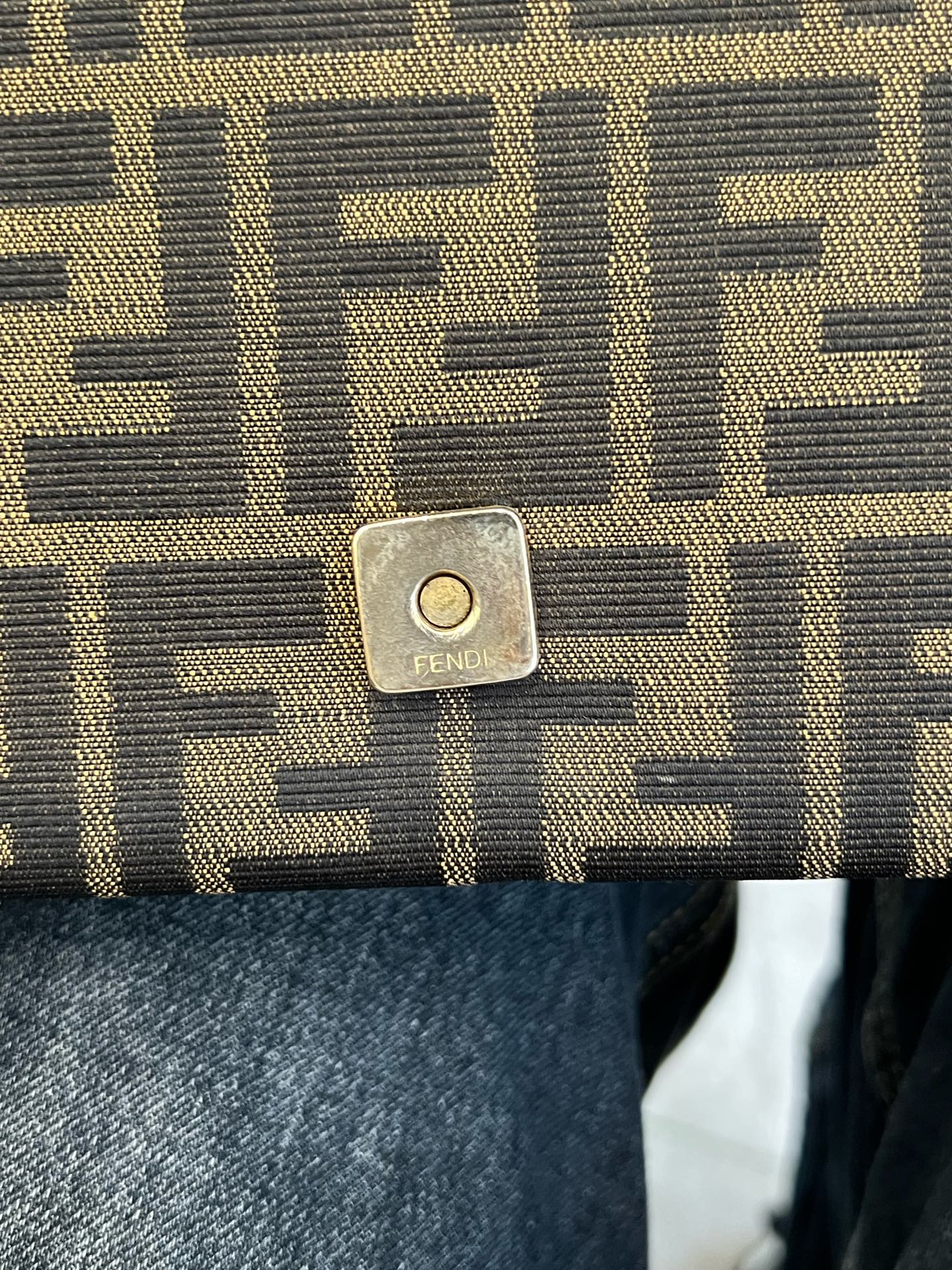 Fendi - Vintage Double-Sided Zucca Shoulder Bag - Zucca canvas and textured leather - Brown - (small)