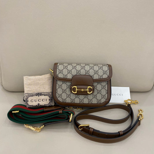 Gucci - Horsebit 1955 Small Shoulder Bag - GG Supreme canvas with leather trim - Beige and Brown - (small)