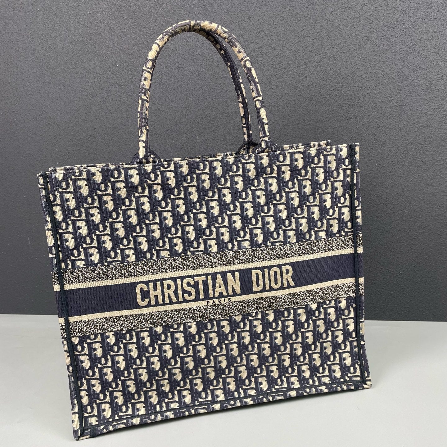 Dior - Book Tote Large - Embroidered Dior Oblique jacquard canvas - Blue - (large)