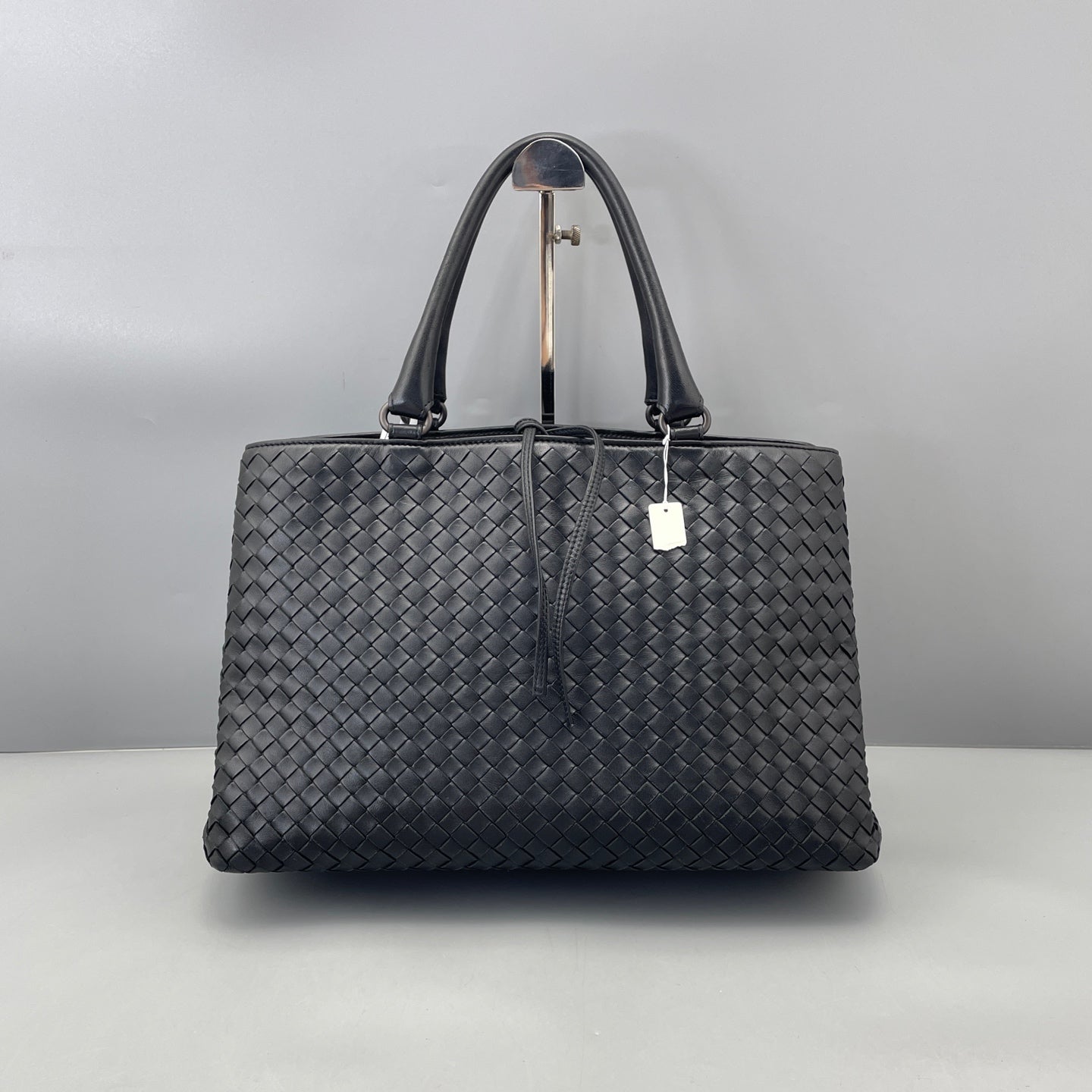 Bottega Veneta - Intrecciato Tote Bag - Nappa leather - Black - (medium)