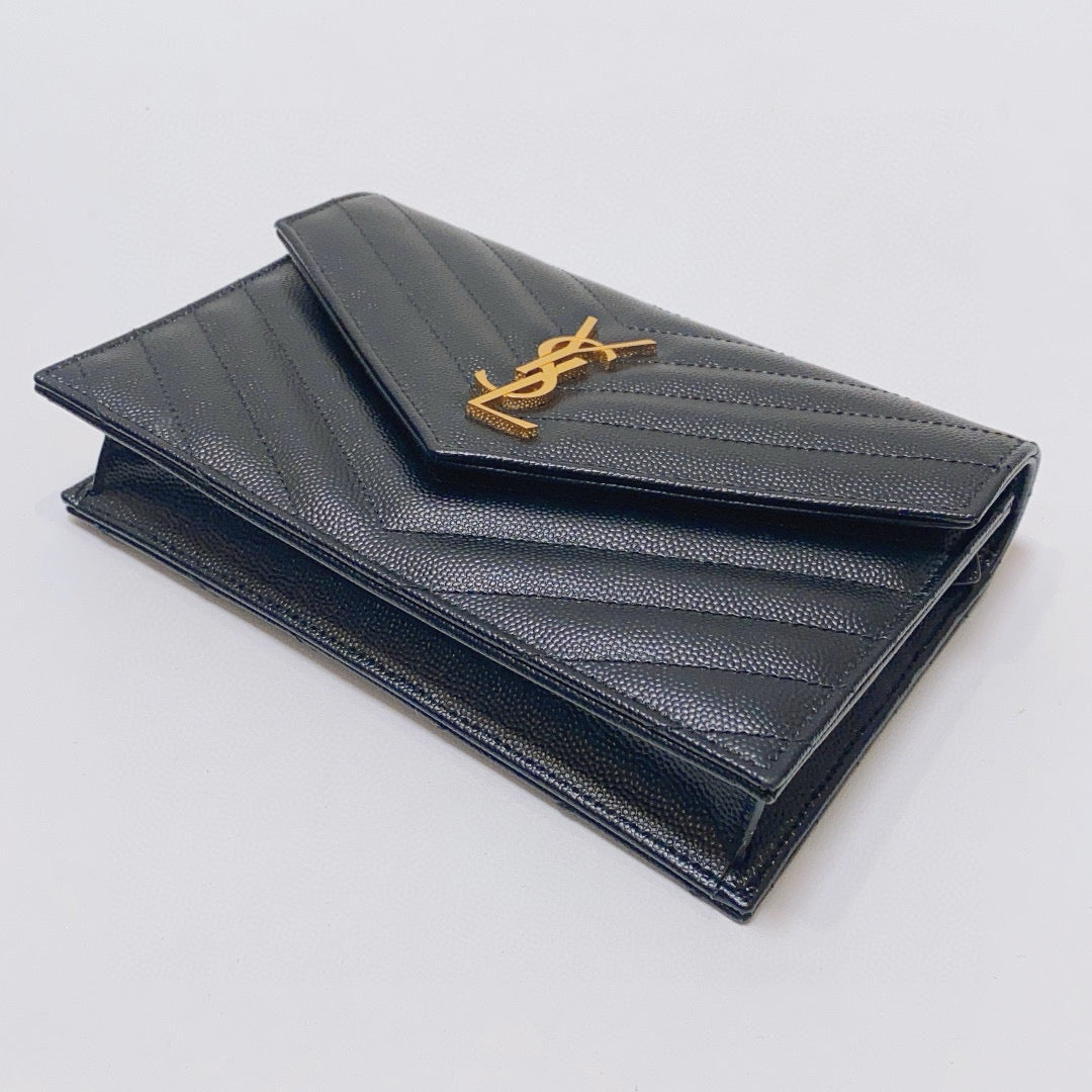 Saint Laurent - Monogram Envelope Chain Wallet - Grained calfskin leather - Black - (mini)