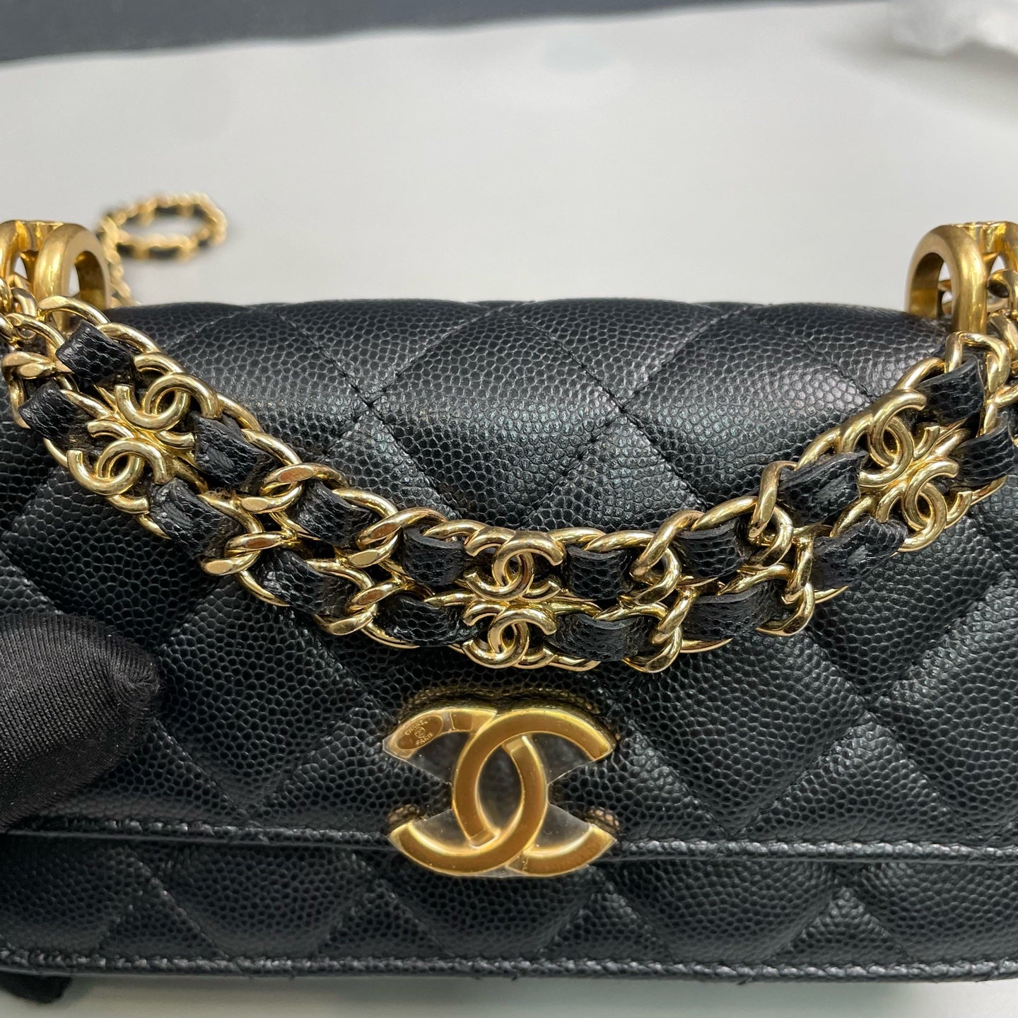 Chanel - Mini WOC (Wallet on Chain) - Grained calfskin leather - Black - (mini)