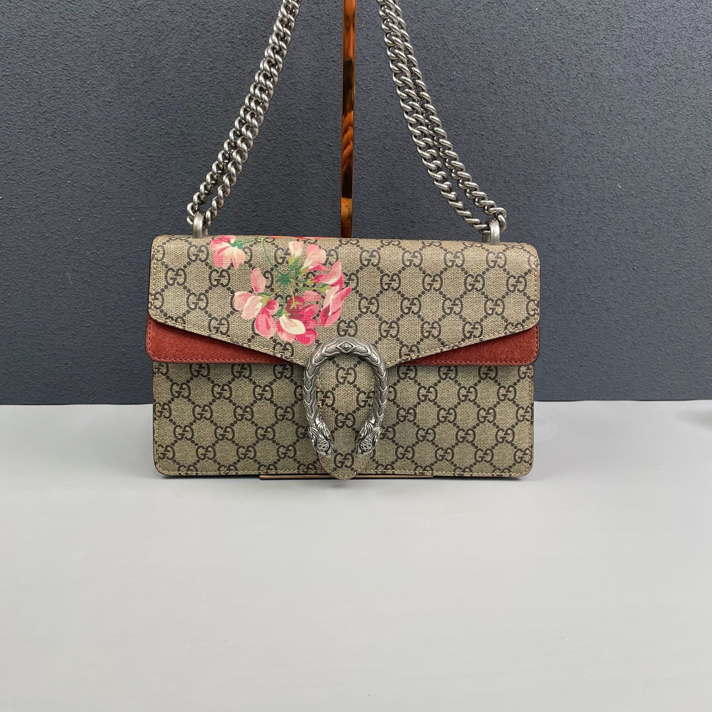 Gucci - Dionysus Shoulder Bag - GG Supreme canvas with suede trim - Beige, Multicolour (floral print), with Reddish-Brown interior - (Small)