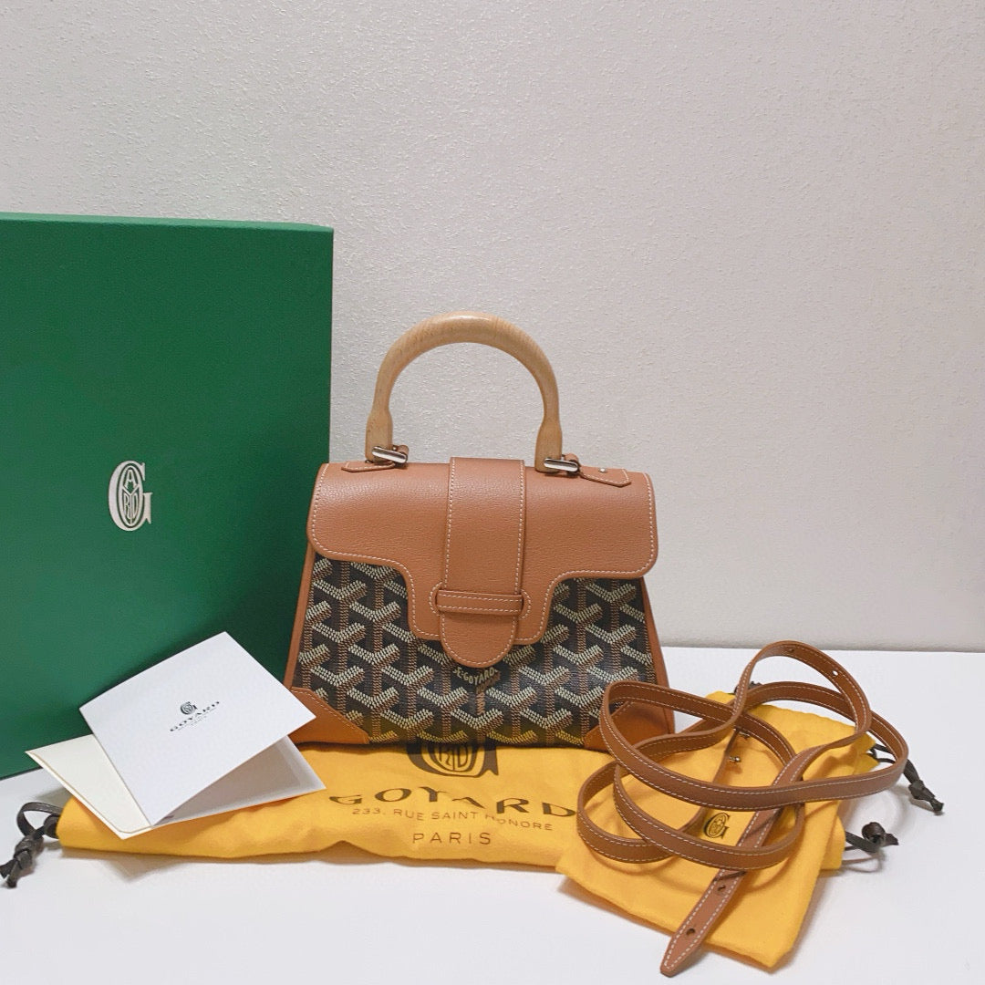 Goyard - Saïgon Mini Souple - Goyardine canvas with leather trim and wooden handle - Caramel and Brown - (mini)