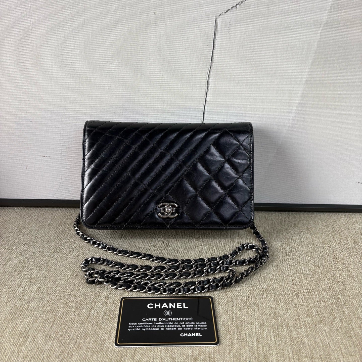 Chanel - Leboy WOC (Wallet on Chain) - Oiled wax leather - Black - (Mini)