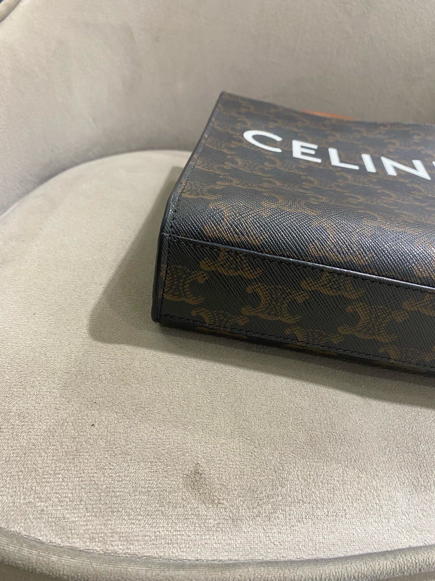 Celine - Mini Cabas Vertical - Triomphe Canvas with Calfskin Leather trim - Brown - (Mini)