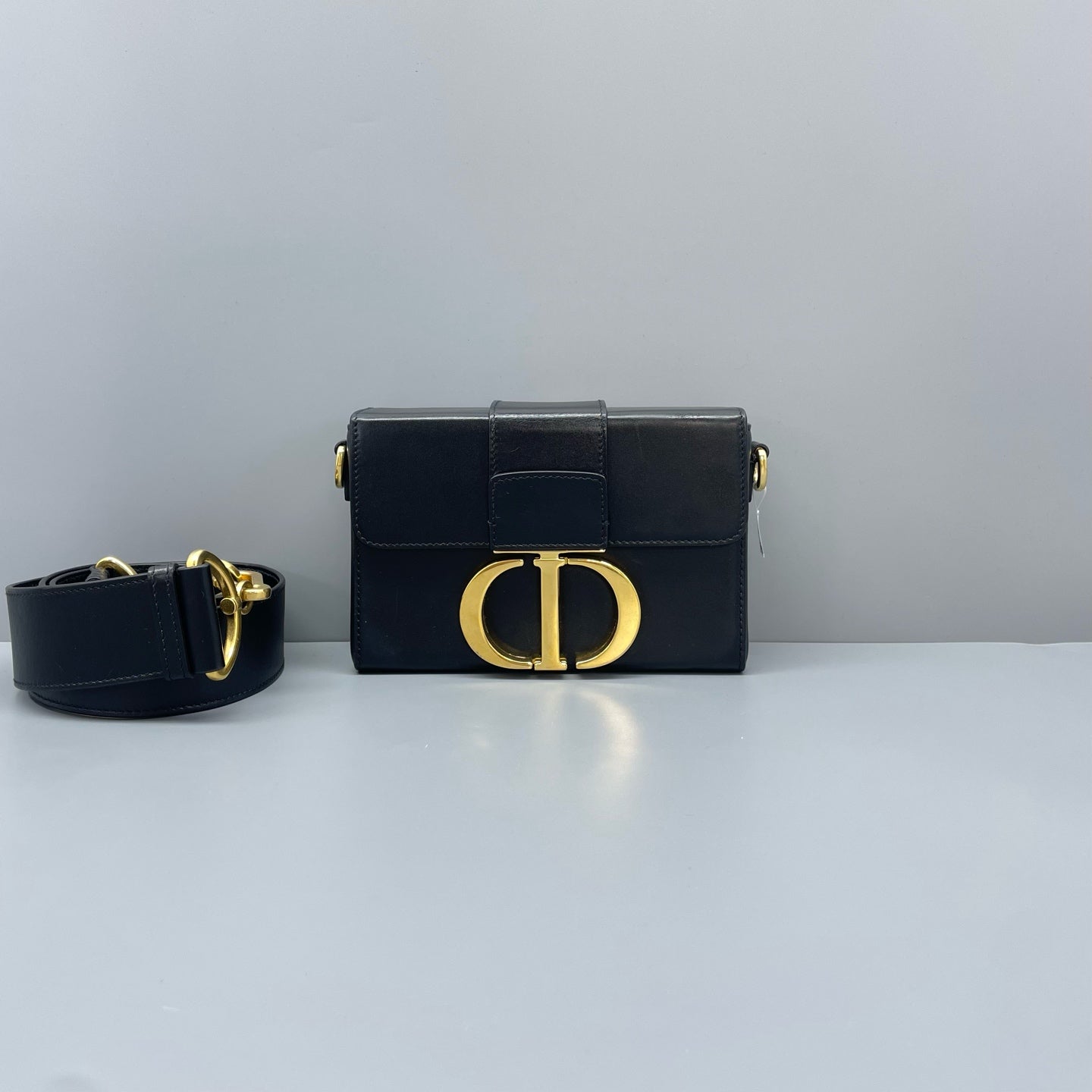 Dior - Montaigne Mini Box Bag - Leather - Black - (mini)