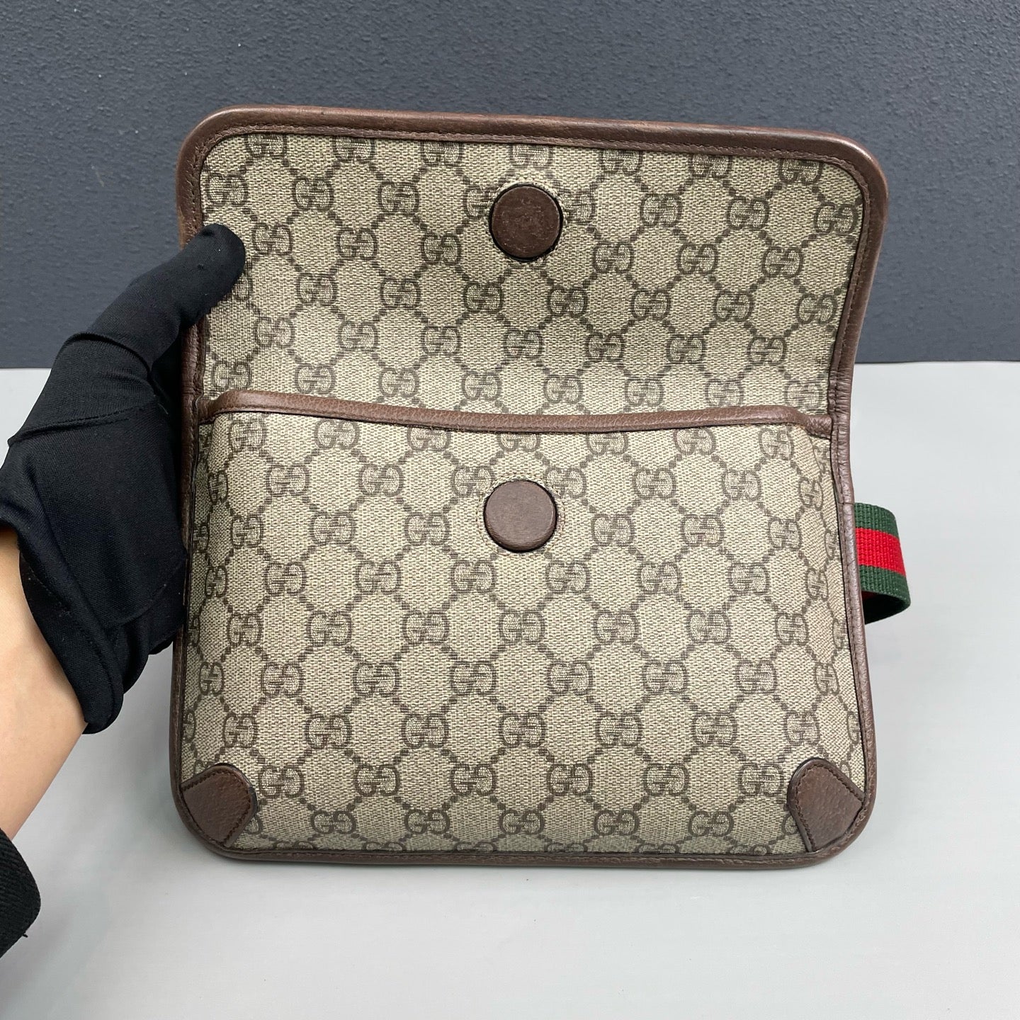 Gucci - Ophidia GG Supreme Tiger Head Belt Bag - GG Supreme coated canvas with leather trim and Web strap - Beige - (medium)