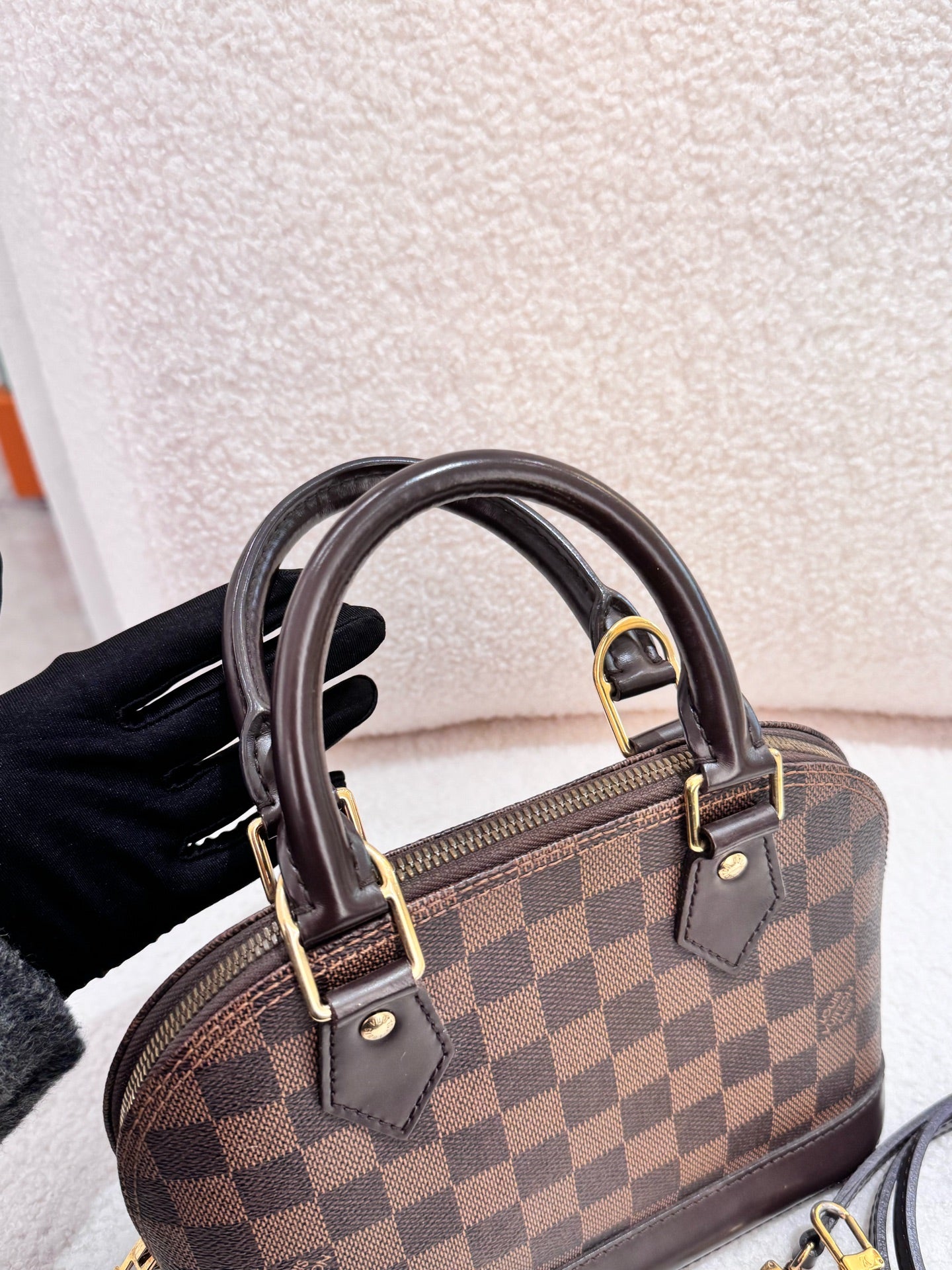 Louis Vuitton - Alma BB - Damier Ebene coated canvas with smooth leather trim - Brown - (mini)