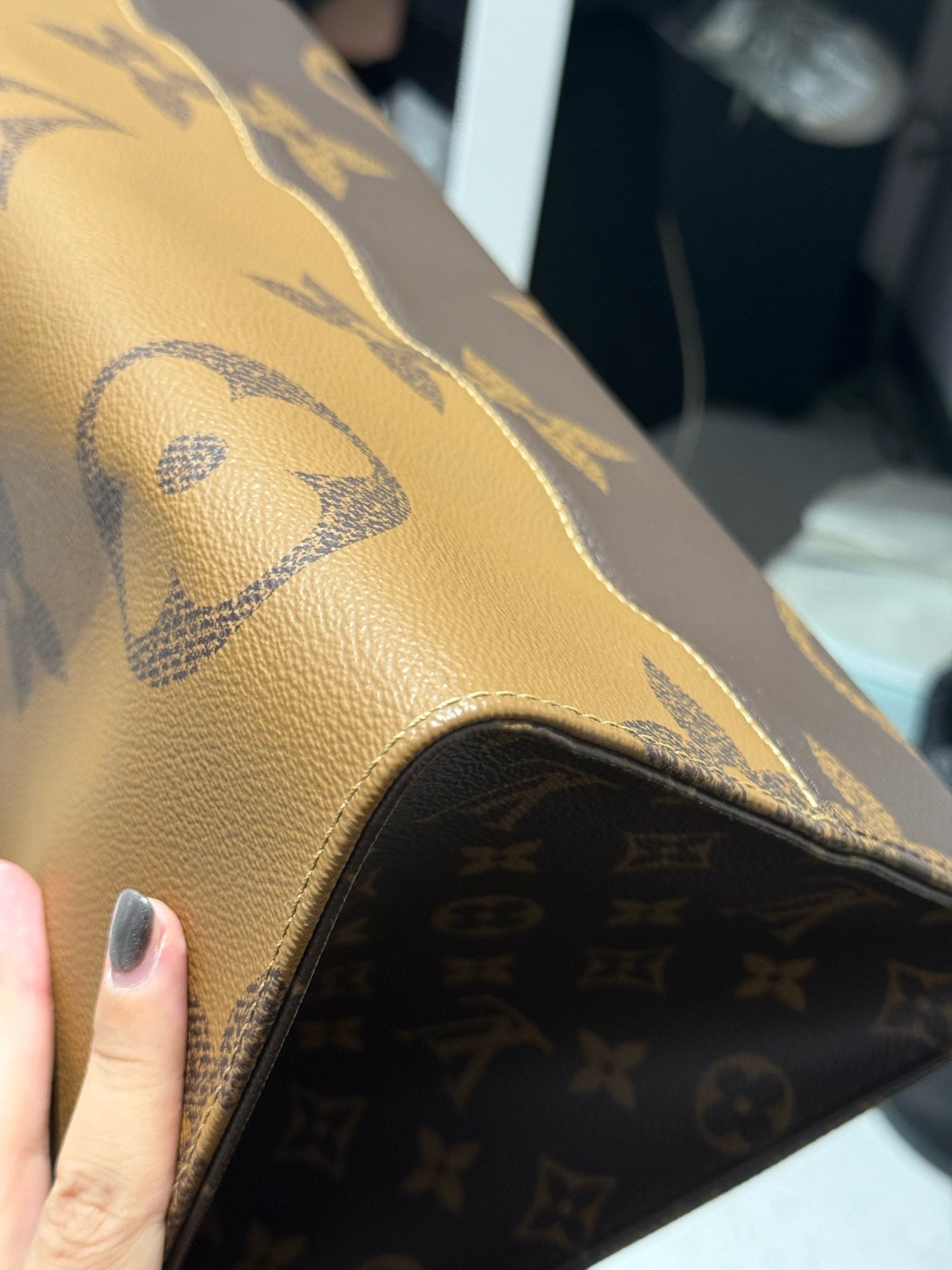 Louis Vuitton - OnTheGo GM - Monogram coated canvas with leather trim - Brown - (Large)