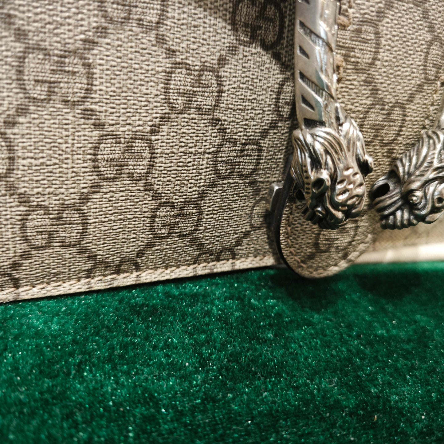 Gucci - Dionysus Shoulder Bag - GG Supreme coated canvas with suede and leather trim - Camel - (Medium)
