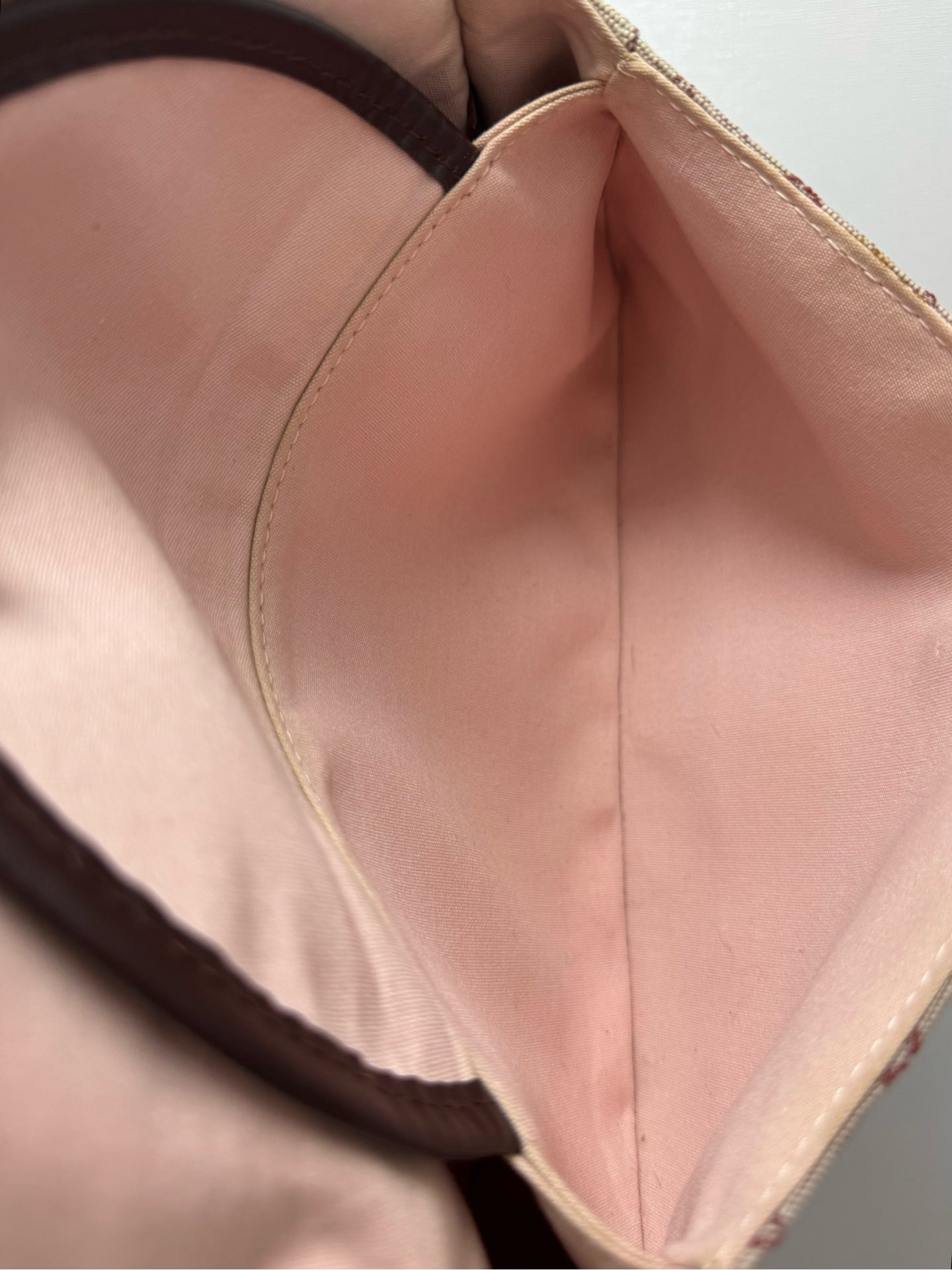 Louis Vuitton - Monogram Denim Baguette Shoulder Bag - Denim - Jeans and Leather - Pink - (Small)