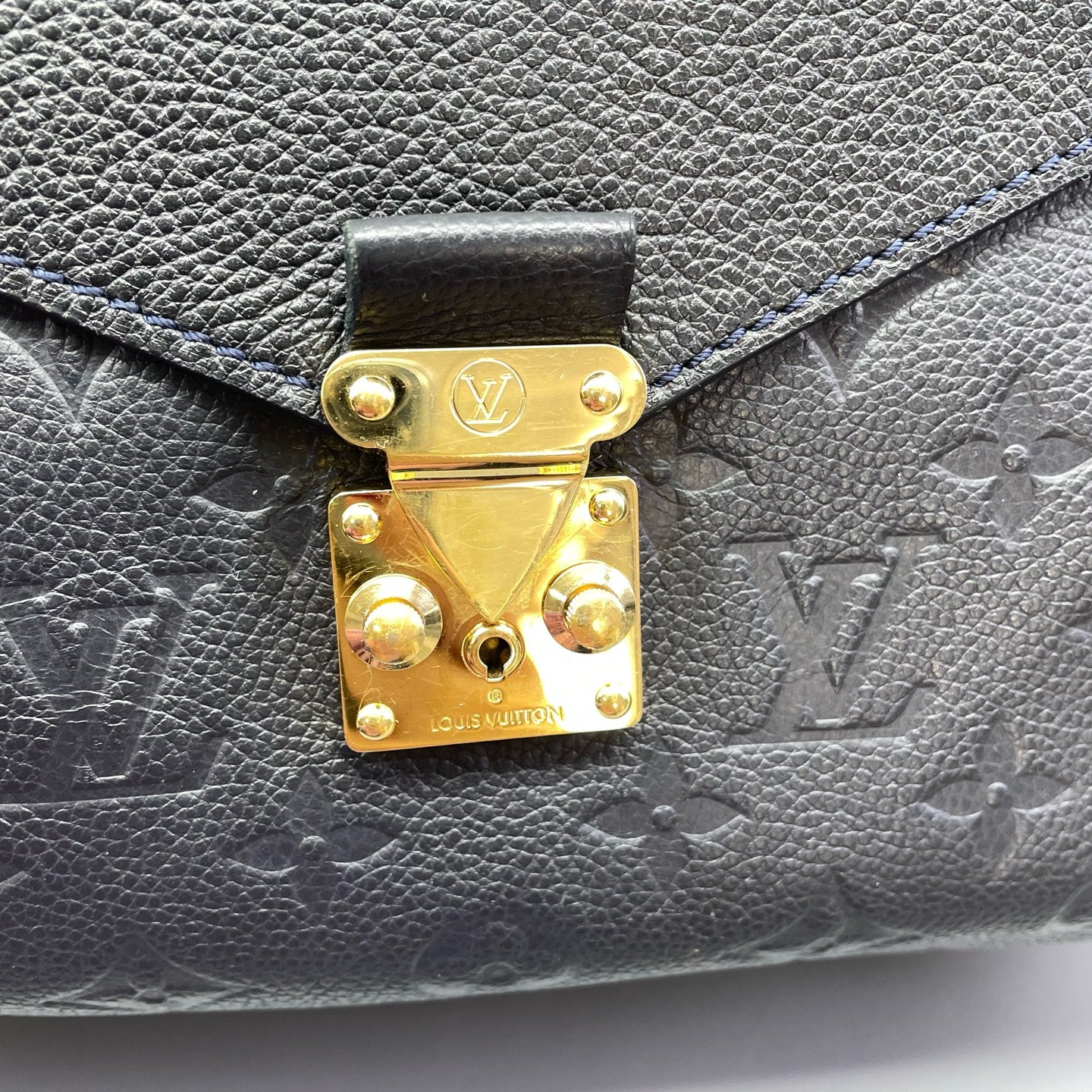Louis Vuitton - Hobo - Leather - Black - (medium)