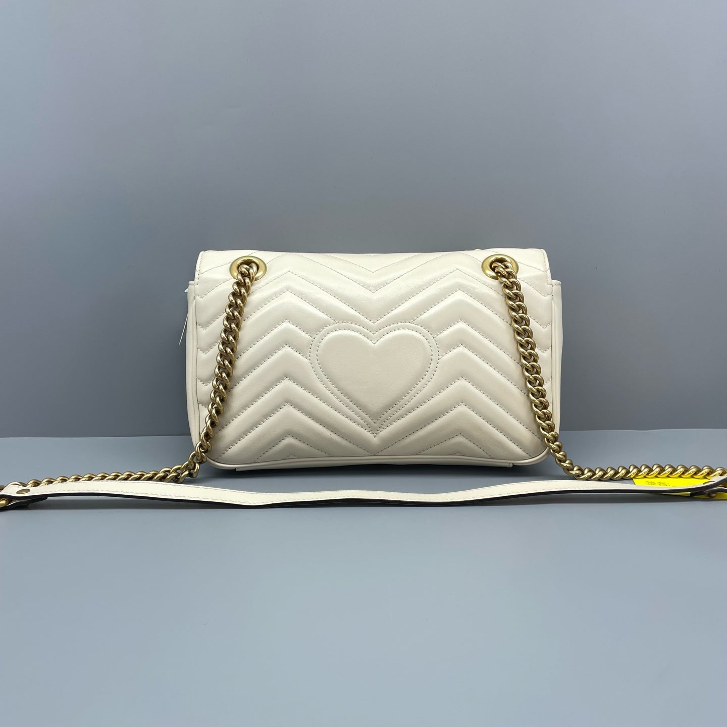 Gucci - GG Marmont Matelassé Small Shoulder Bag 2.0 - Calfskin leather - White with Gold-Tone Hardware - (small)