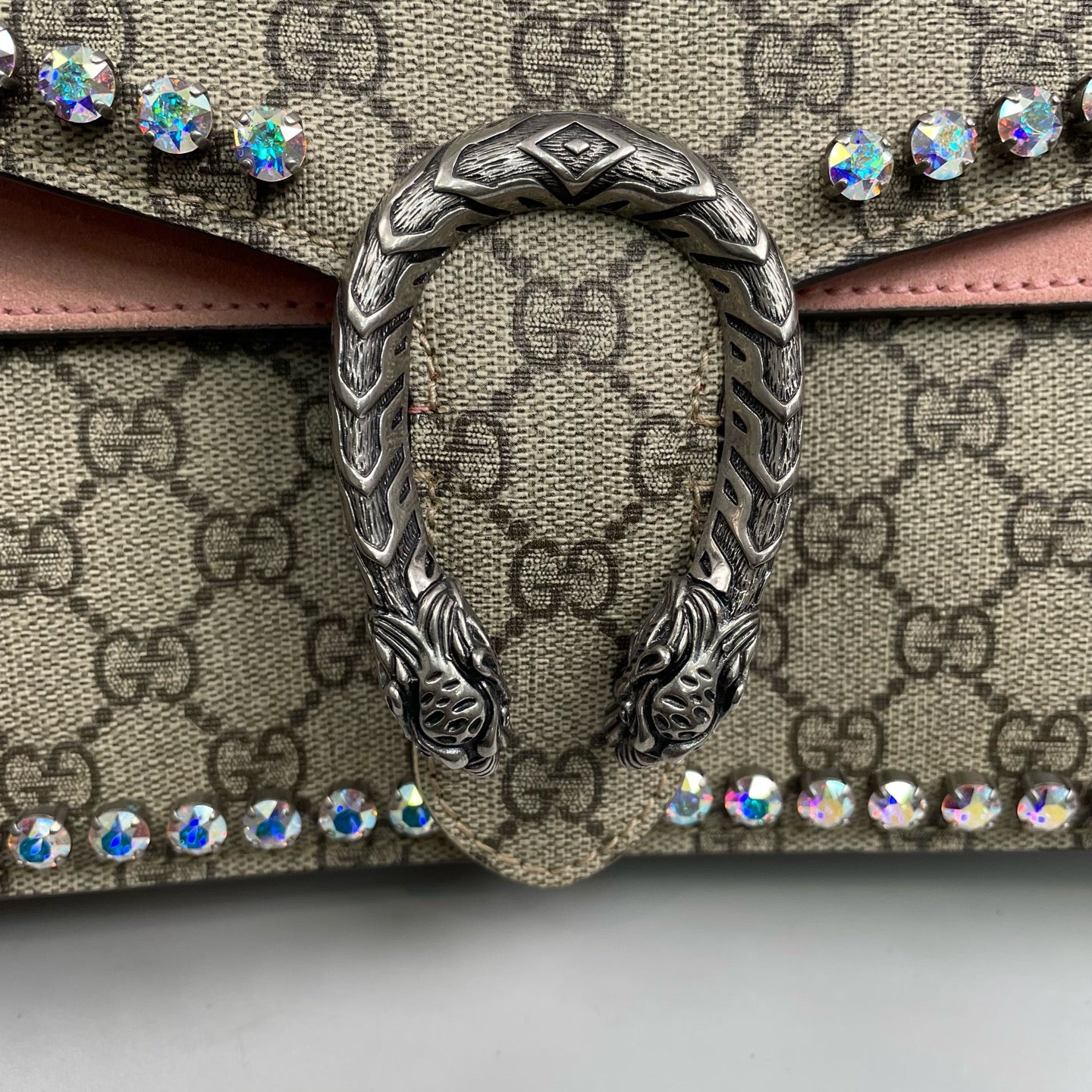 Gucci - Dionysus GG Supreme Shoulder Bag with Crystal Embellishment - GG Supreme coated canvas and pink suede leather with iridescent crystal embellishments - Beige, Pink and Multicolour crystals with Silver-Tone Hardware - (Medium)
