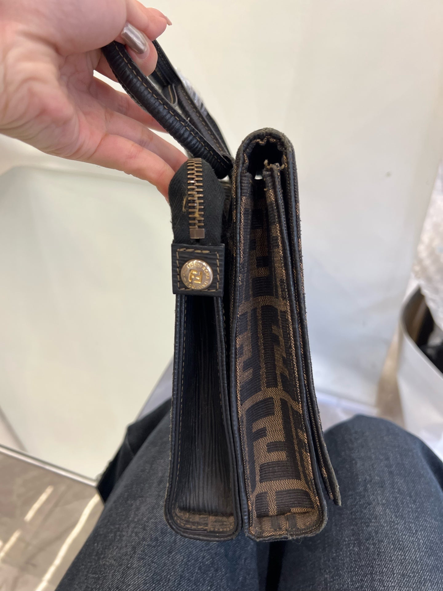 Fendi - Vintage Double-Sided Zucca Shoulder Bag - Zucca canvas and textured leather - Brown - (small)