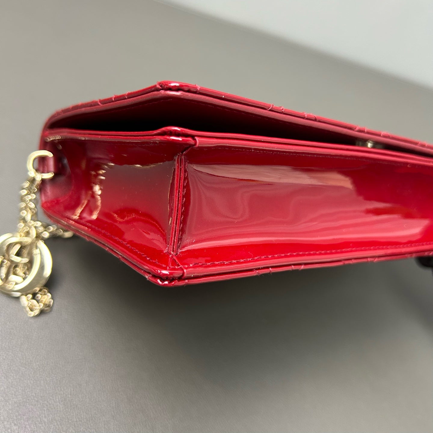 Dior - Cannage Quilted Chain Wallet - Patent leather - Red - (mini)