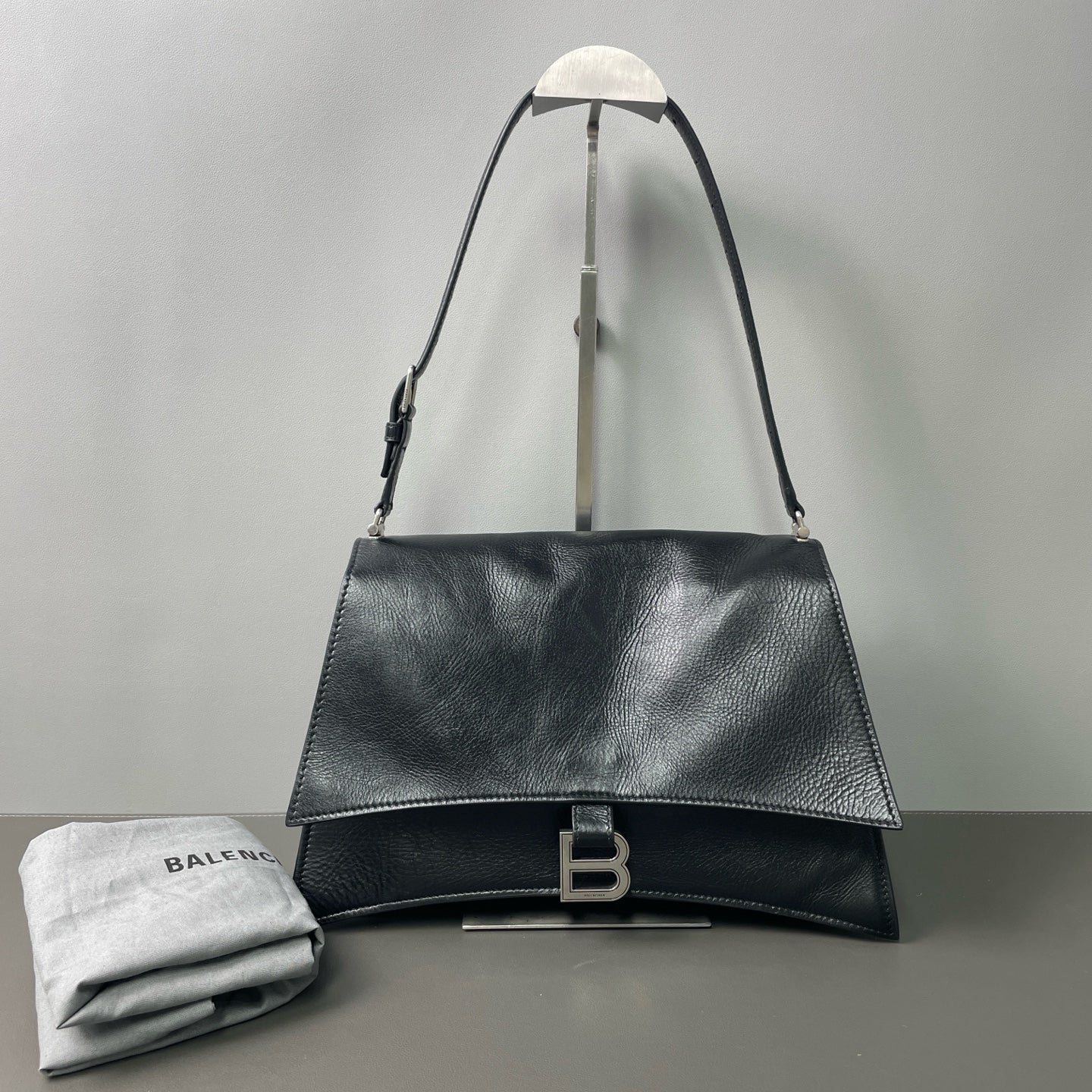 Balenciaga - Crush Medium Shoulder Bag - Leather - Black - (medium)