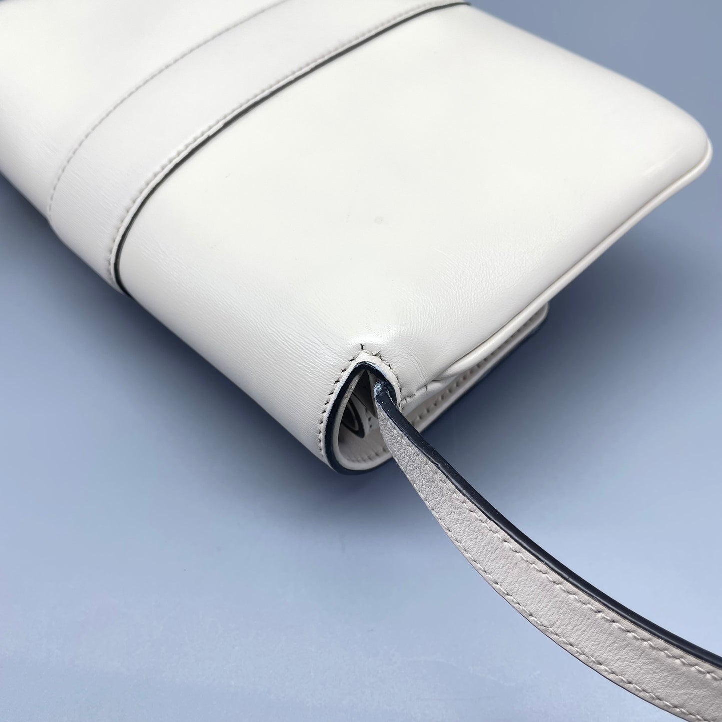 Gucci - Arli - Leather - White - (medium)
