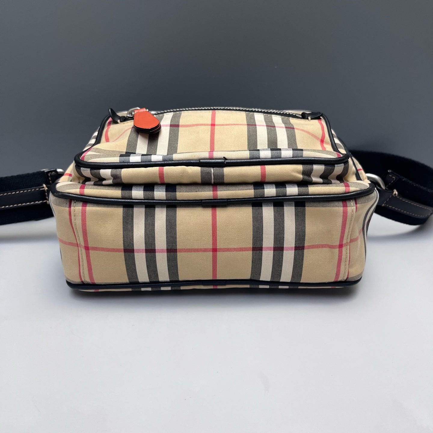 Burberry - Camera Bag - Canvas with leather trim - Beige - (Small)