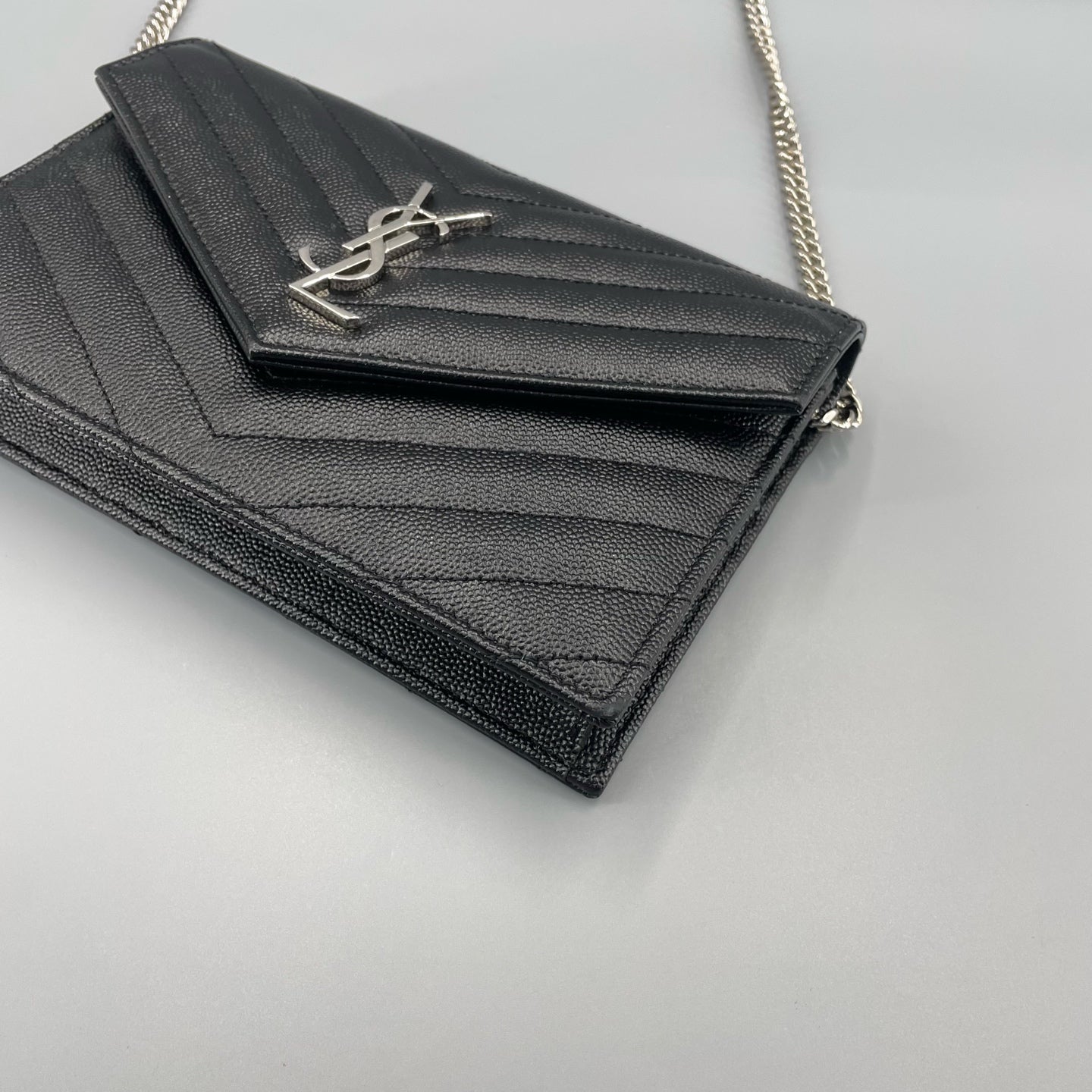 Saint Laurent - Envelope Chain Wallet Small - Grained leather - Black - (mini)
