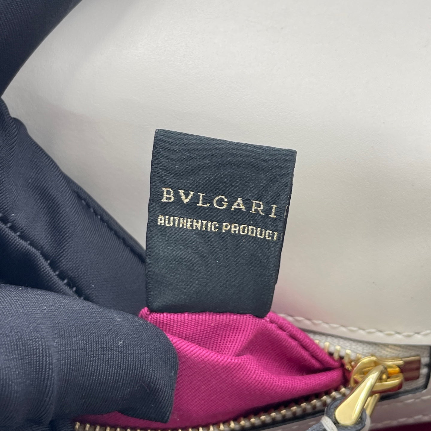 Bvlgari - Serpenti Forever Flap Bag - Calfskin leather - White - (Medium)