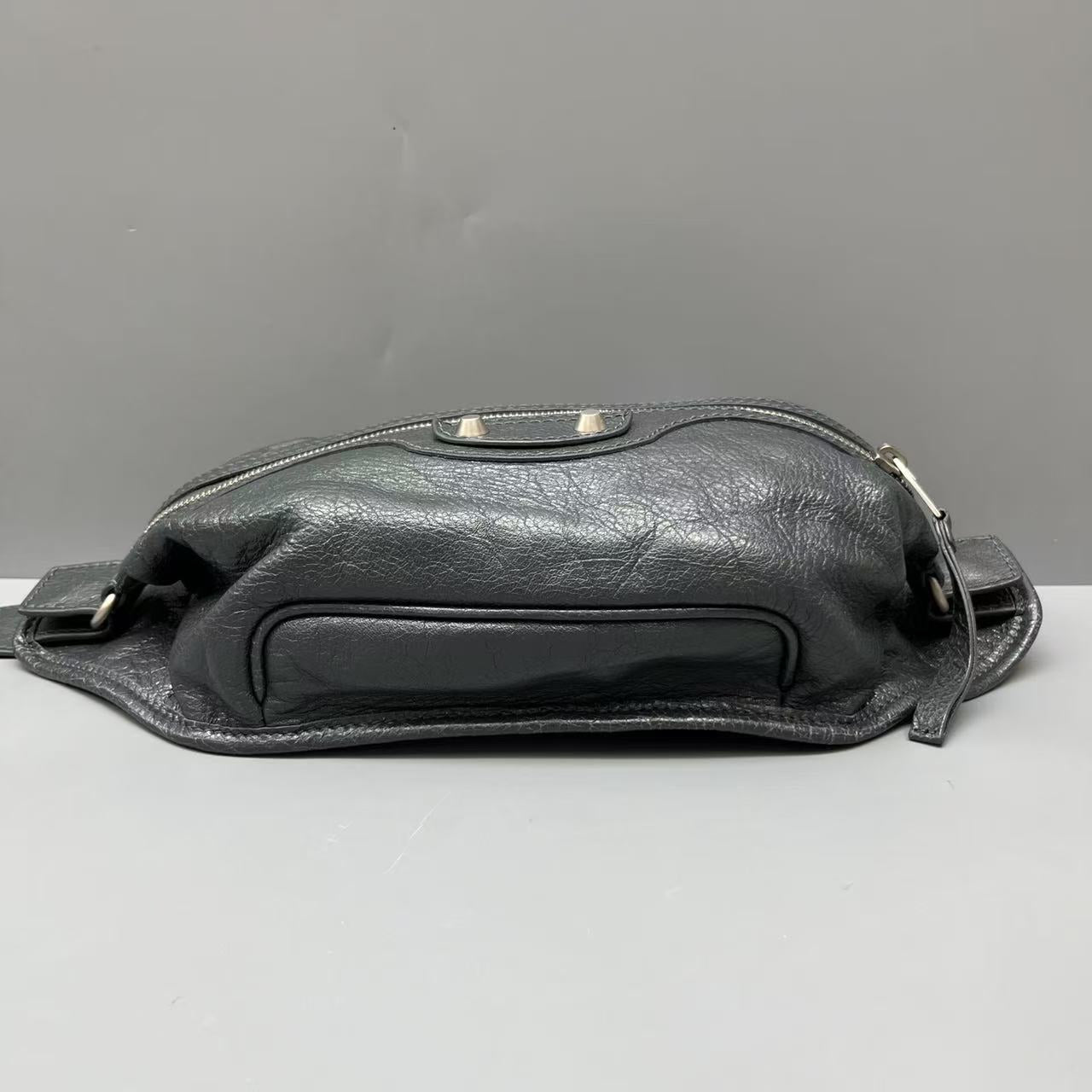 Balenciaga - Explorer Classic Studs Belt Bag - Leather - Grey - (medium)