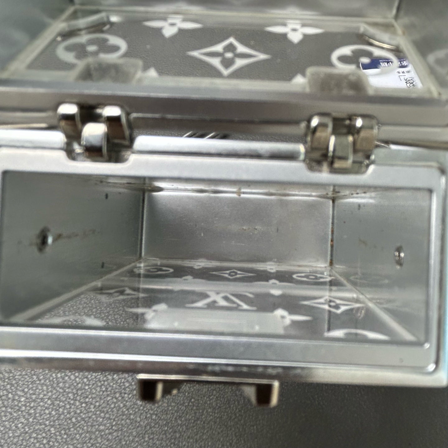 Louis Vuitton - Mini Cigarette Case Trunk - Plastic and Metal - Silver - (mini)