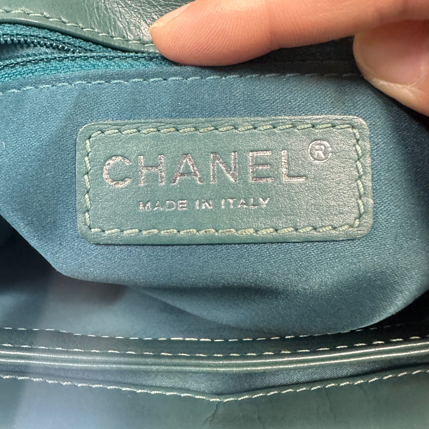 Chanel - Classic Flap with Exposed Stitching - Leather - Green - (small)