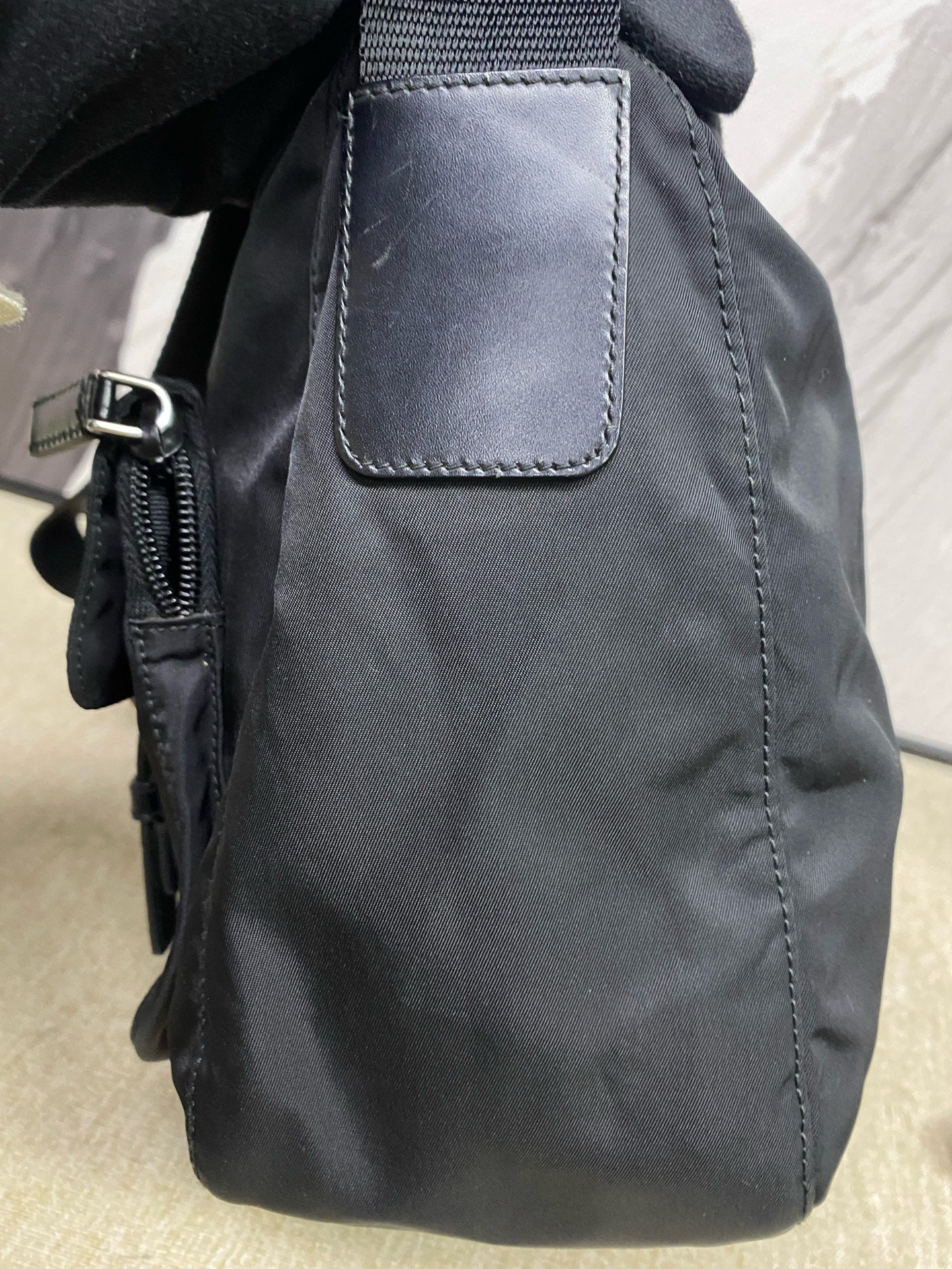 Prada - Nylon Messenger Bag - Nylon with leather trim - Black - (medium)