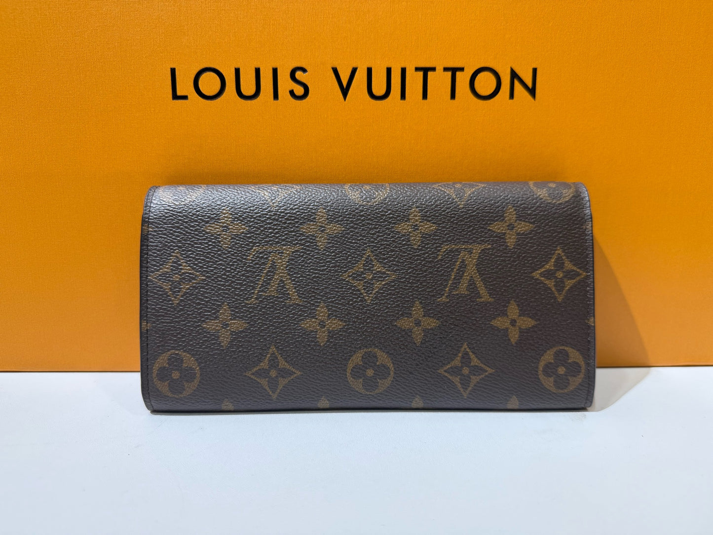 Louis Vuitton - Émilie Wallet - Monogram coated canvas with leather lining - Brown - (Small)