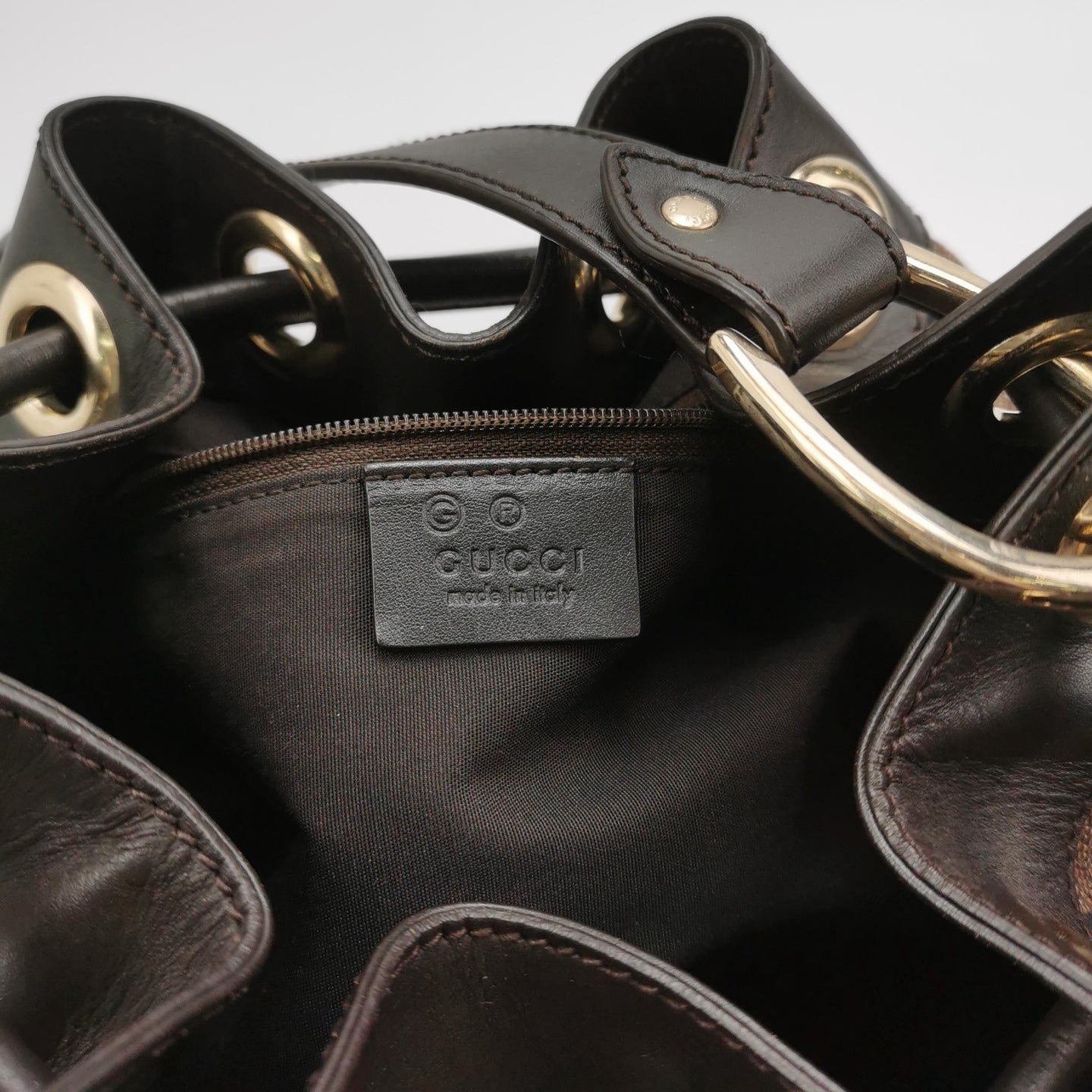 Gucci - GG Monogram Canvas Bucket Bag - GG monogram canvas and leather trim - Brown - (medium)