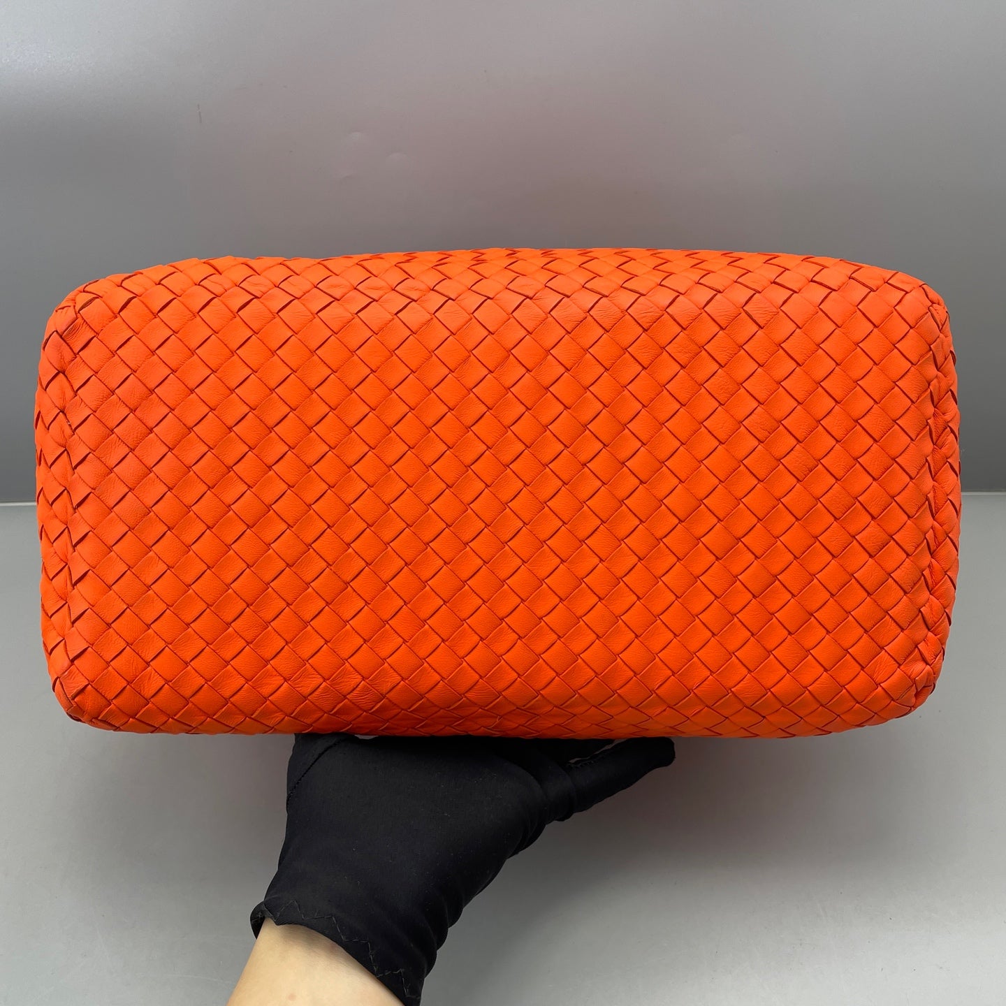 Bottega Veneta - Intrecciato Woven Tote Bag - Intrecciato woven leather - Orange - (medium)