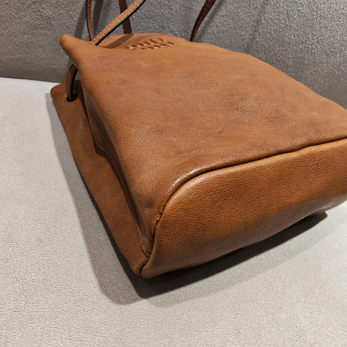 Miu Miu - Lambskin Bucket Bag - Lambskin leather - Brown - (mini)
