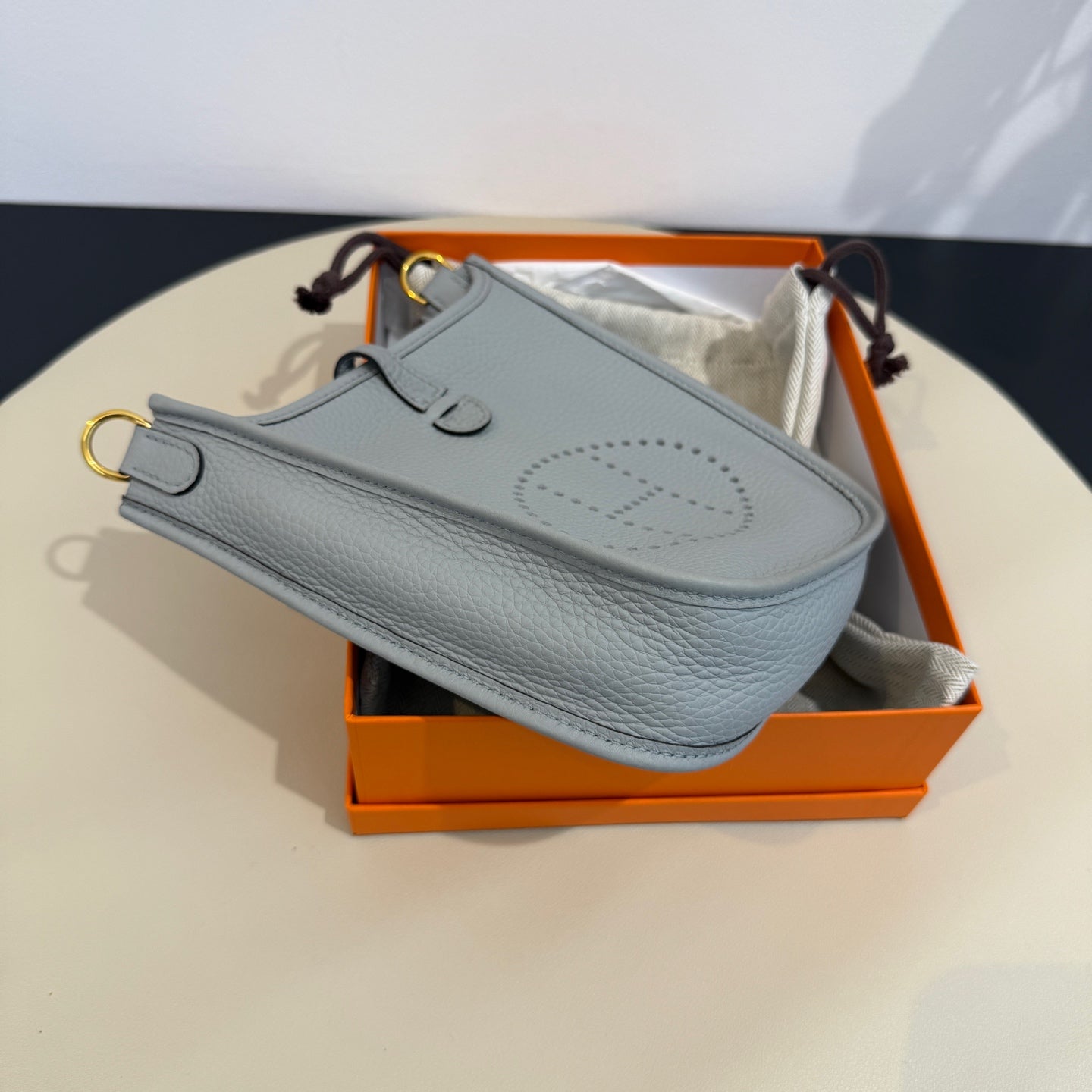 Hermès - Evelyne 16 (TPM) - Clemence leather with canvas strap - Glacier Blue with Gold-Tone Hardware - (mini)