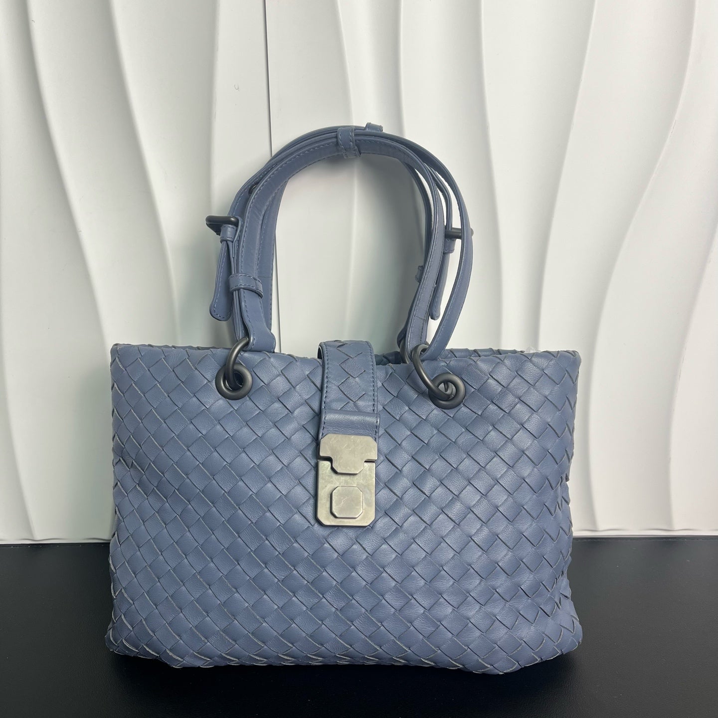 Bottega Veneta - Roma Tote - Lambskin leather - Blue - (medium)
